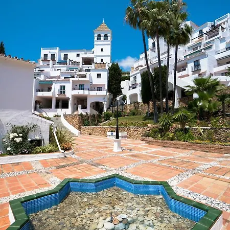 Capistrano Playa 512 Menyber Nerja